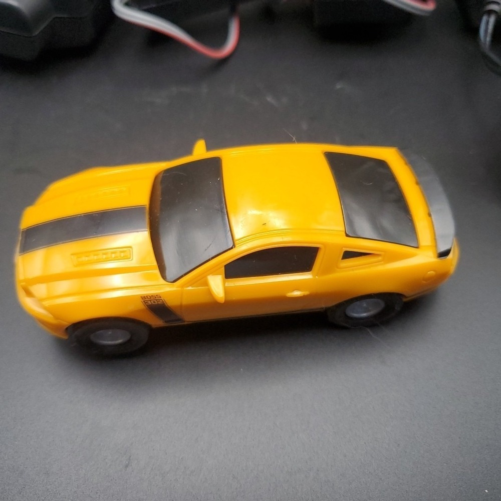 Ford Stunt Loop Electric Power Racing Set Replacement Cars, Controllers...TESTED - Picture 6 of 15